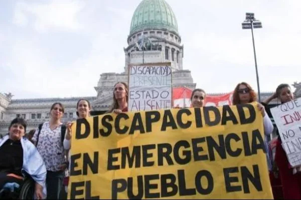 El Gobierno vuelve a la carga con su ley de Discapacidad y universidades