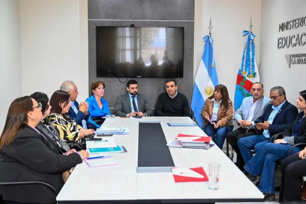 La Provincia diseña un plan integral para abordar situaciones de violencia escolar