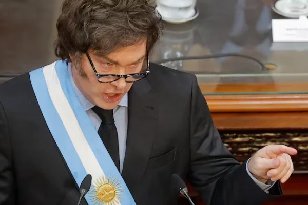 Milei anunció reforma electoral: eliminación de PASO, cambios en financiamiento y Ficha Limpia