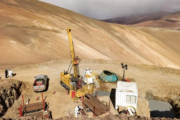 La Provincia afirma que prioriza el cuidado del agua en la minería