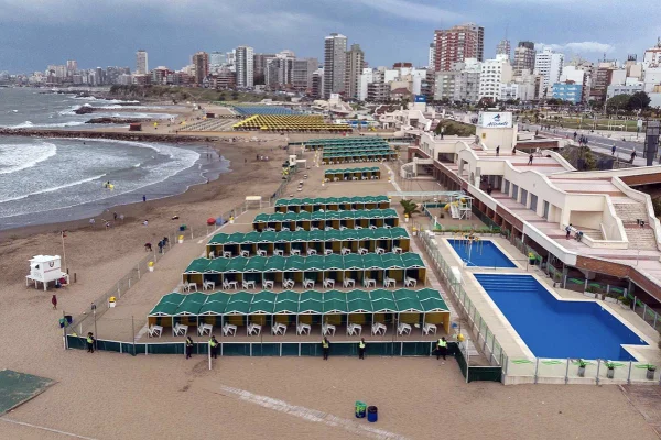 Balnearios de Mar del Plata: cuál elegir según tu edad, presupuesto y estilo
