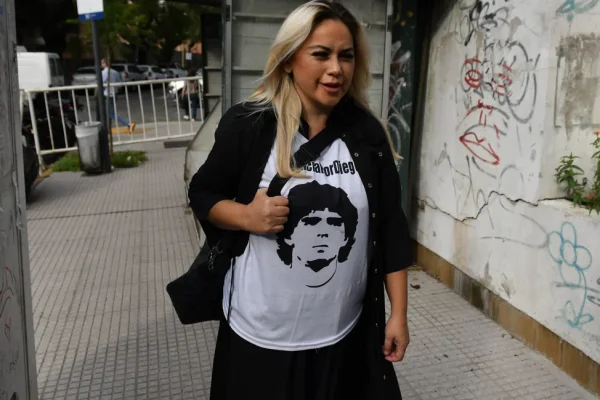 “No tienen límites”: el audio de Verónica Ojeda donde acusó a Claudia Villafañe y Gianinna de “intoxicar” a Maradona