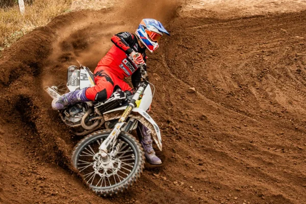Motocross: Se pone en marcha la primera fecha del Provincial en Capital