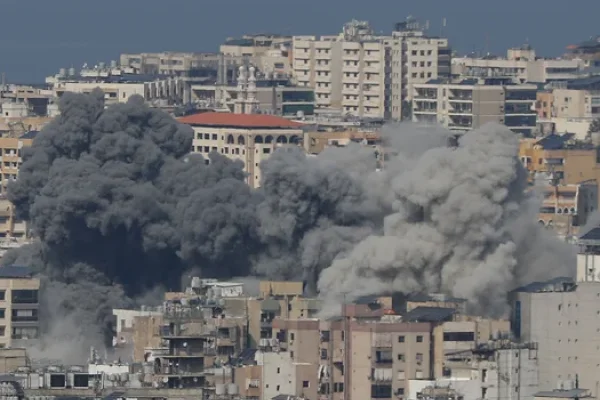 Israel continúa sus ataques contra Hezbolá en el sur del Líbano a pesar del acuerdo de alto el fuego