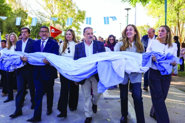 Quintela dijo que hay que unir el norte argentino y el país