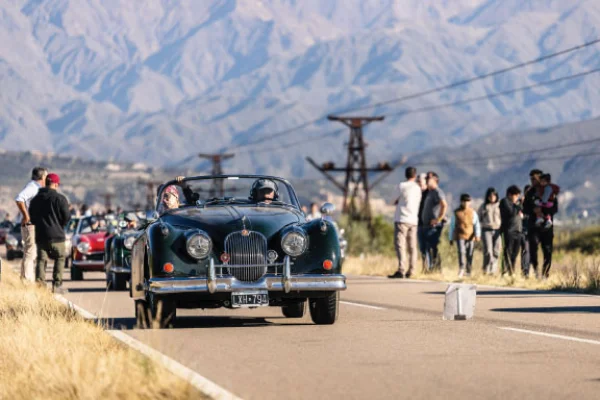 La Gran Carrera by Autiq Cars disfrutó de turismo y deporte