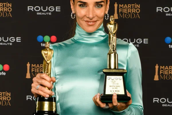 Juana Viale se llevó el Oro en los Martín Fierro de la Moda 2026