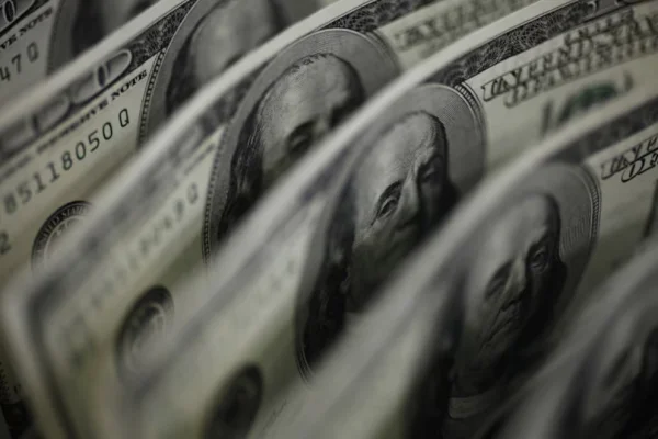 El BCRA compró divisas pese a la suba del dólar y se acerca a los USD 7.000 millones en 2026