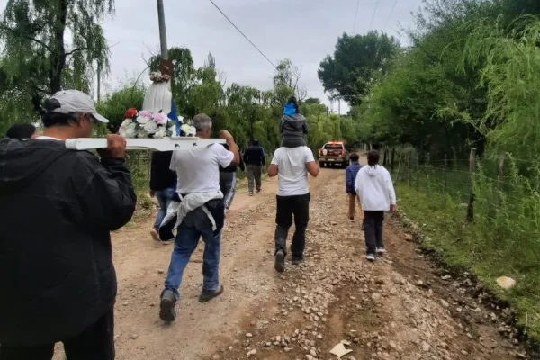 Intriga en Chilecito, un hombre terminó en terapia intensiva tras una procesión