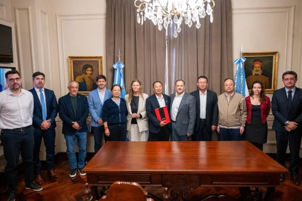 Minería: La Rioja firmó un acuerdo con empresa china
