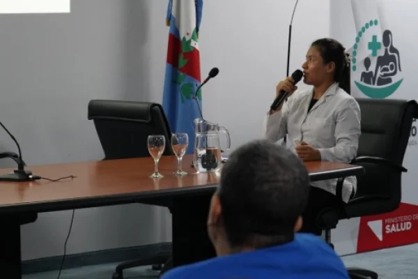 Dictaron ateneo sobre ginecología en el Hospital de la Madre y el Niño