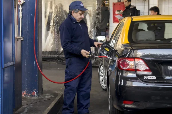 Apenas empieza el frío y ya restringen la venta de GNC en las estaciones de servicio