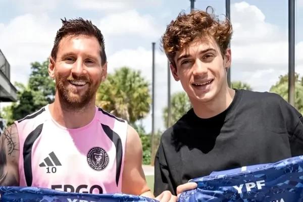 Sueño cumplido: Colapinto conoció a Messi antes de correr en Miami