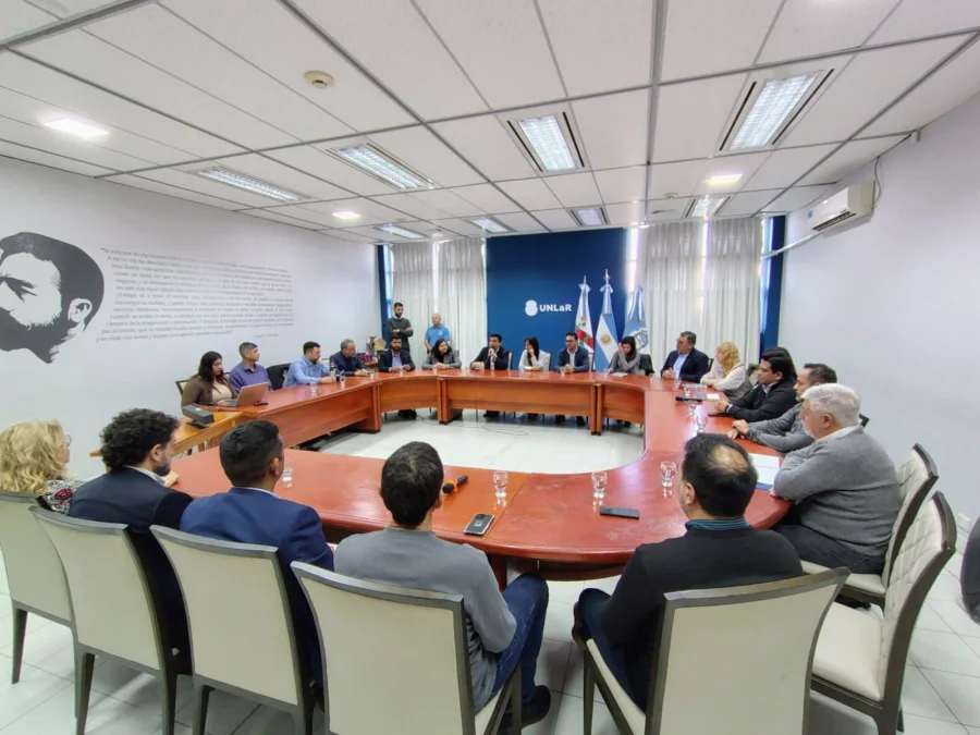 Datos. Analizaron la situaci&oacute;n cr&iacute;tica que atraviesan organismos nacionales estrat&eacute;gicos y avanzaron en una agenda com&uacute;n.