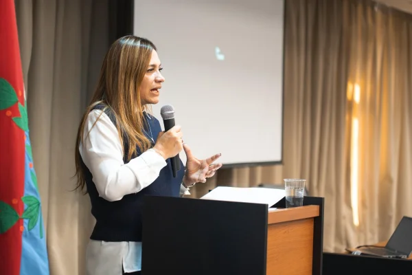 Madera junto al sector empresarial, fortalecer y poner en el centro la responsabilidad social