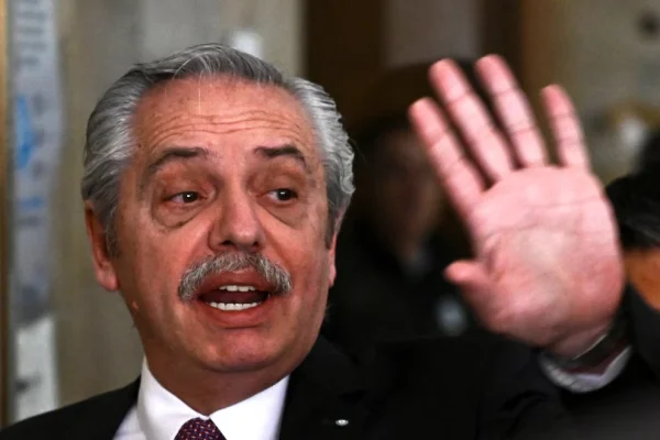 Casación anuló el procesamiento de Alberto Fernández en la causa Seguros