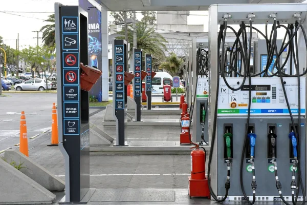 Aumento de combustibles en mayo: de cuánto es la suba por impuestos que dispuso el Gobierno Nacional