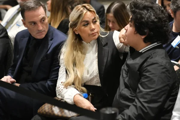 Caso Maradona: Ojeda aseguró que días antes de su muerte estaba “desfigurado, inflamado y enojado”