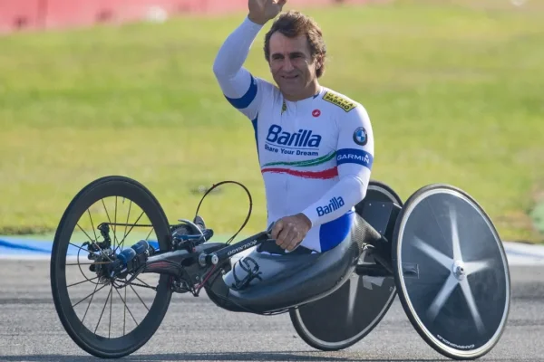 Murió Alex Zanardi, protagonistas de una de las mayores historias de superación en el deporte