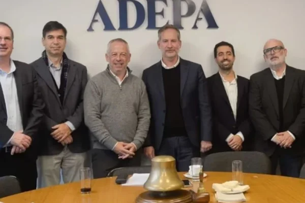 ADEPA llama a reafirmar el respeto al trabajo periodístico