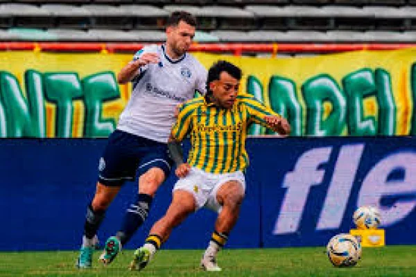 Aldosivi empató con Independiente Rivadavia y cerró el torneo sin victorias