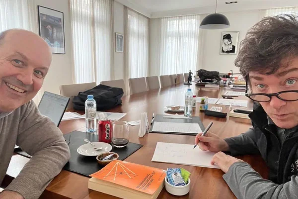 El Gobierno explicó su estrategia para subir salarios: puso como meta a Japón y Polonia
