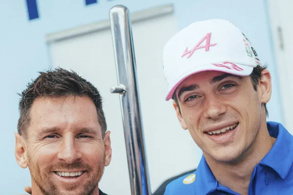 Antes del Gran Premio de Miami, Lionel Messi se encontró con Colapinto