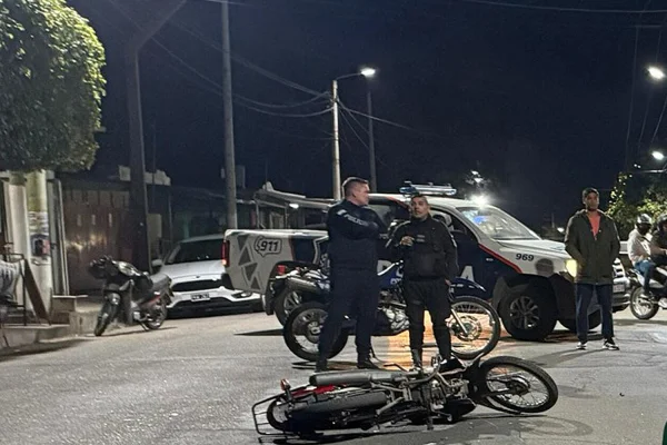 Nuevo choque de motocicletas dejó dos heridos