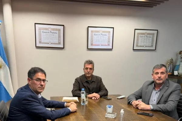 Bordagaray y Salcedo se reunieron con Sergio Massa