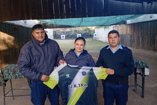 Destacada participación de efectivos del Valle del Bermejo en competencia de tiro policial