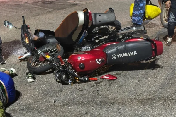 Motociclistas volvieron a protagonizar un fuerte siniestro en Capital
