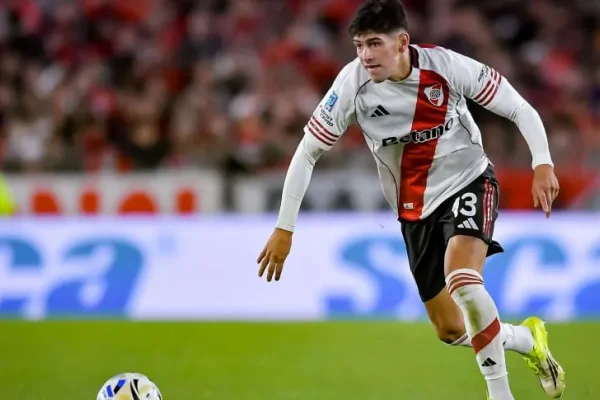 River en alerta: en Europa ubican a Lautaro Rivero en la órbita de Roma