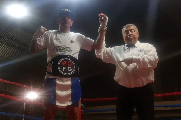 Boxeo Amateur: Cristian Quinteros se quedó con el título provincial