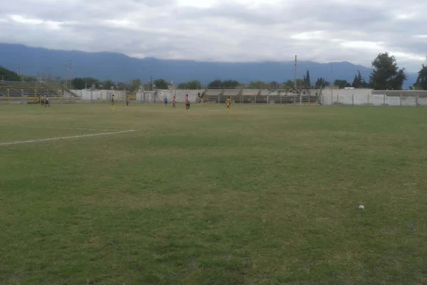 Con dos cotejos sigue la primera fecha del Torneo Oficial