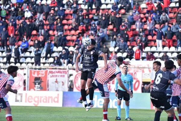 Primera Nacional: Morón empató pero sigue líder de la Zona A y Temperley cayó 5 a 0 de local