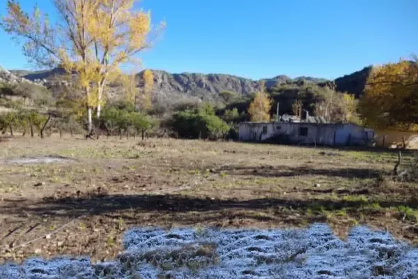 Se registraron las primeras heladas en las altas cumbres  de La Laguna y Sierras de Argañaraz