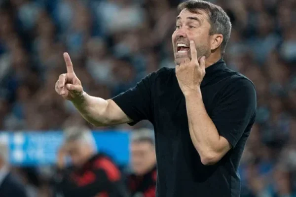 Sorpresa en River: Coudet borró a Subiabre y Kendry Páez de los concentrados