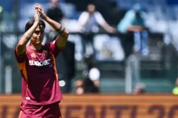 Dybala, clave en el triunfo de Roma en el clásico: asistencia y tremenda ovación