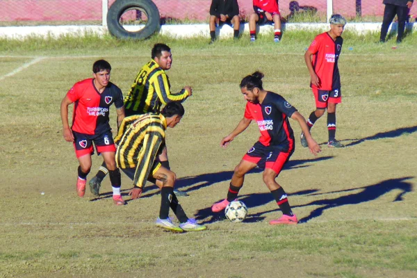 Fútbol de Chilecito: Newell´s logró su primera victoria, lo sufrió el Mirasol