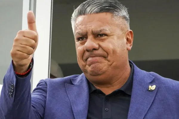 Autorizan a Chiqui Tapia a salir de país y podrá estar en el Mundial