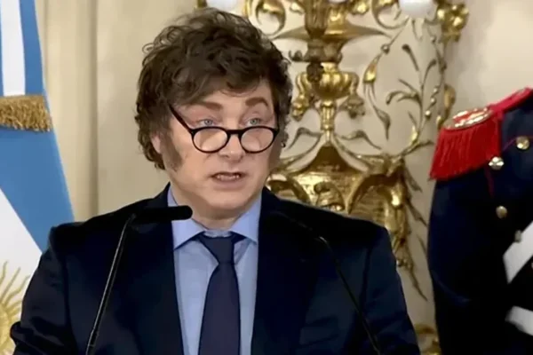 Milei anunció la baja de retenciones al trigo, la cebada y la soja