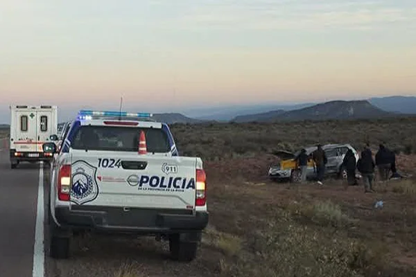 Volcó una camioneta del Pami y dos ocupantes sufrieron fracturas