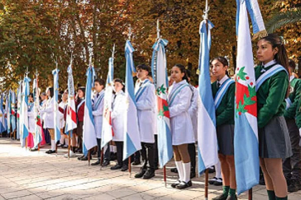 “La Patria nos exige ser ejemplos de palabra y honestidad”