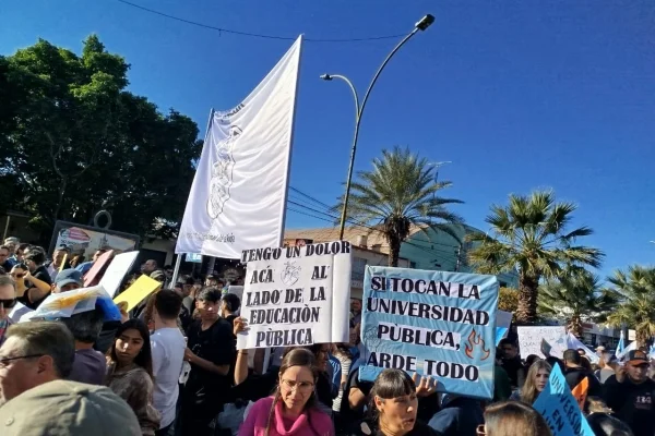 Paro Universitario: UNLaR y UTN no tendrán clases en toda la semana