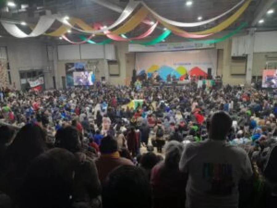Participaci&oacute;n. El Director Diocesano de Misi&oacute;n de La Rioja, el padre Jorge P&eacute;rez y el grupo riojano que particip&oacute; de este Encuentro.