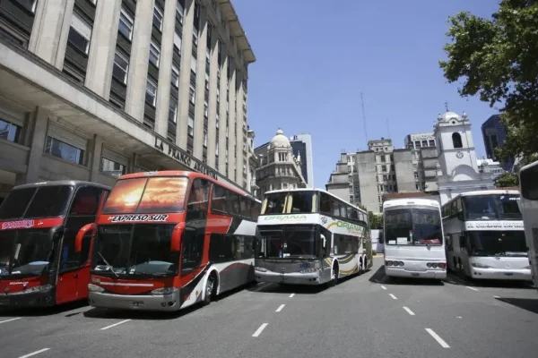 Los transportistas denuncian que el Gobierno les debe $27.000 millones