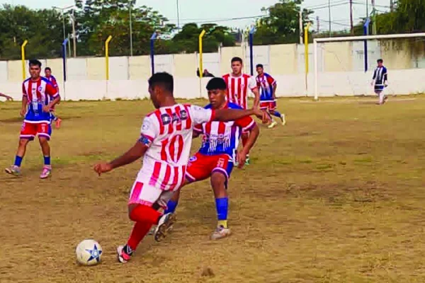 Fútbol: El puntero y escolta se miden en el arranque de la fecha
