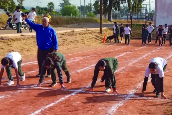 Atletismo: Disputaron el Torneo Aniversario del Centro 5