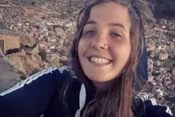 Confirman que una joven argentina murió por la vacuna Sputnik V: qué es la trombocitopeña trombótica