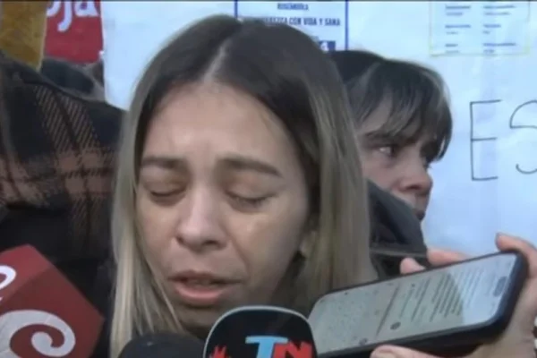 Caso Agostina Vega: la madre se descompensó en plena marcha